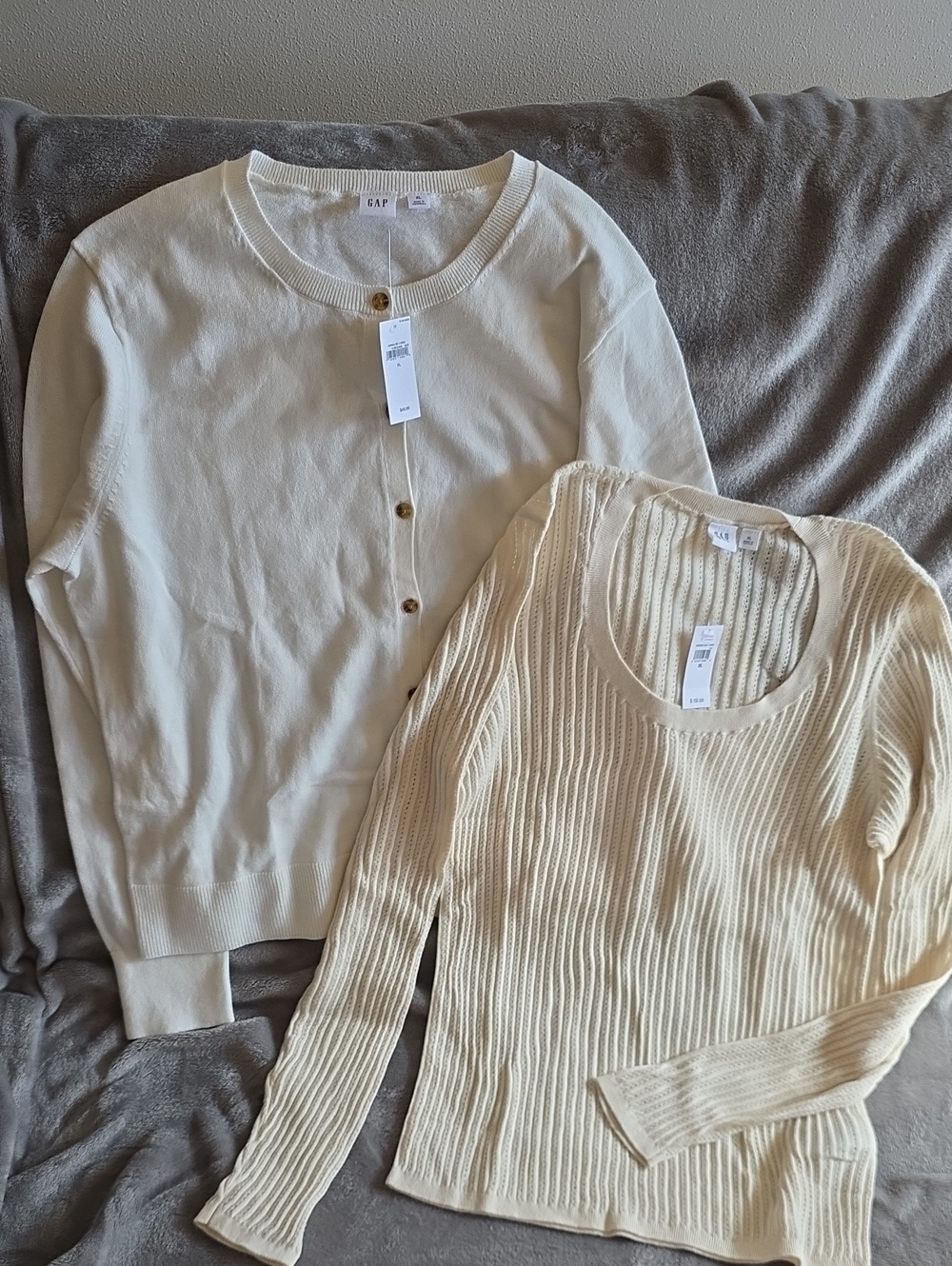GAP Women’s Cream Rib-Knit Sweater & Cardigan